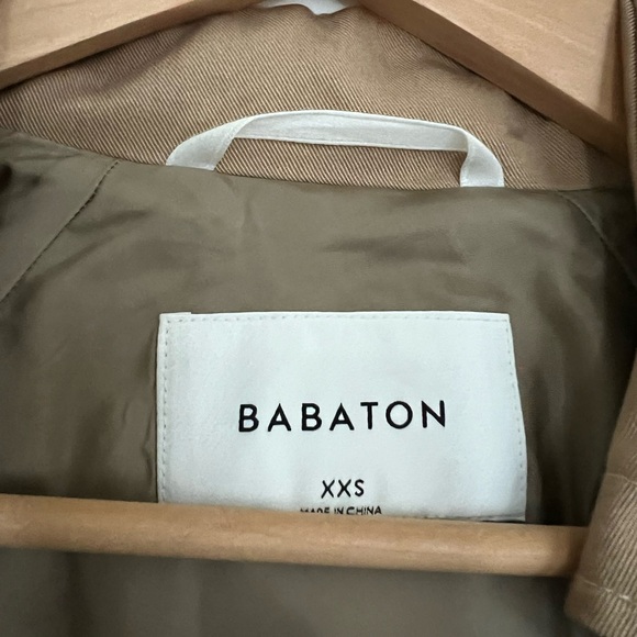 Aritzia - Babaton trench coat XXS - Picture 5 of 5
